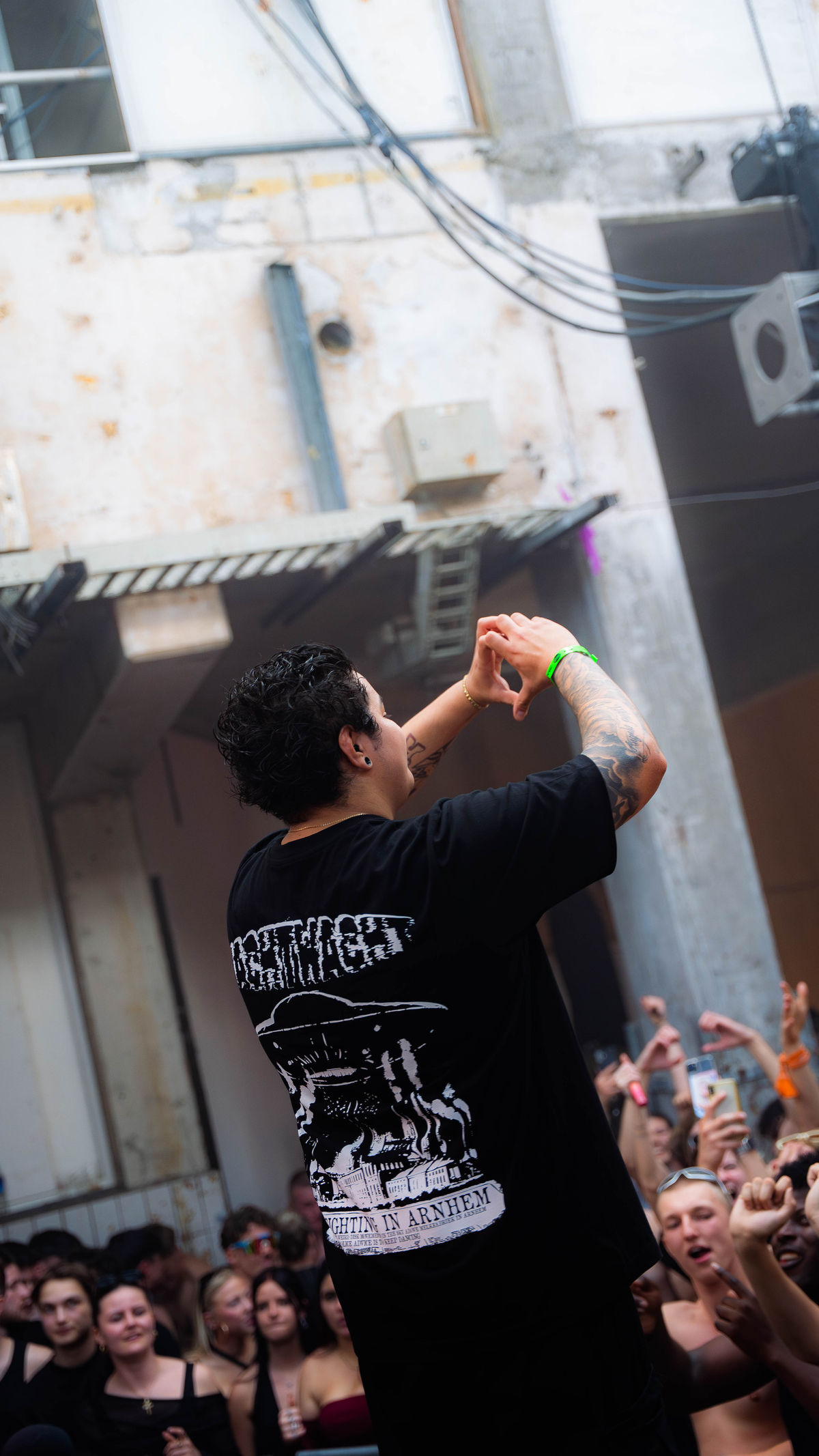 Loading... just a sec